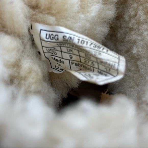 UGG WINTER BABY BOOTS SIZE 10 - Picture 9 of 9